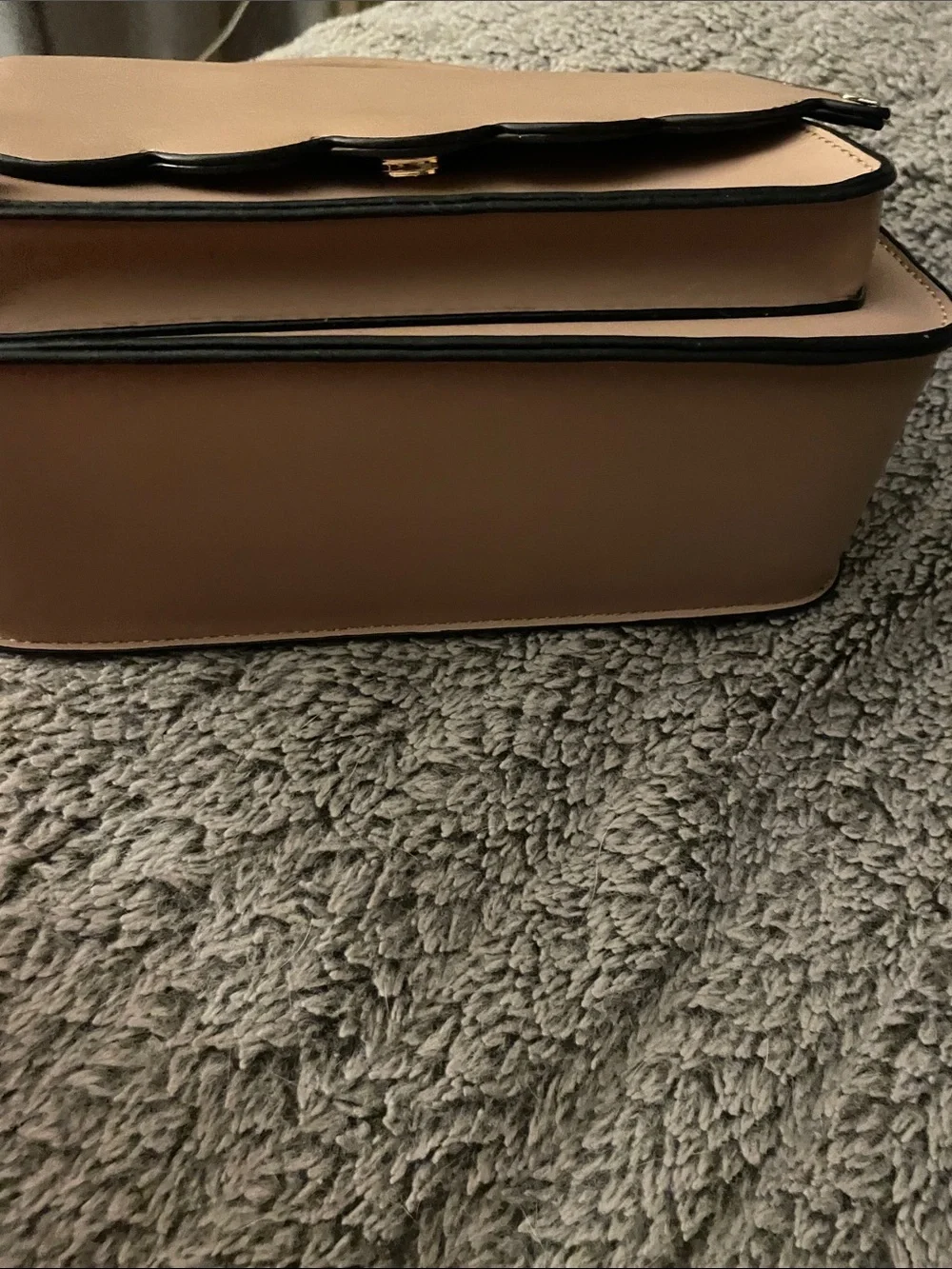 Scalloped Top-Handle Satchel in Nude (never used ) super cute!